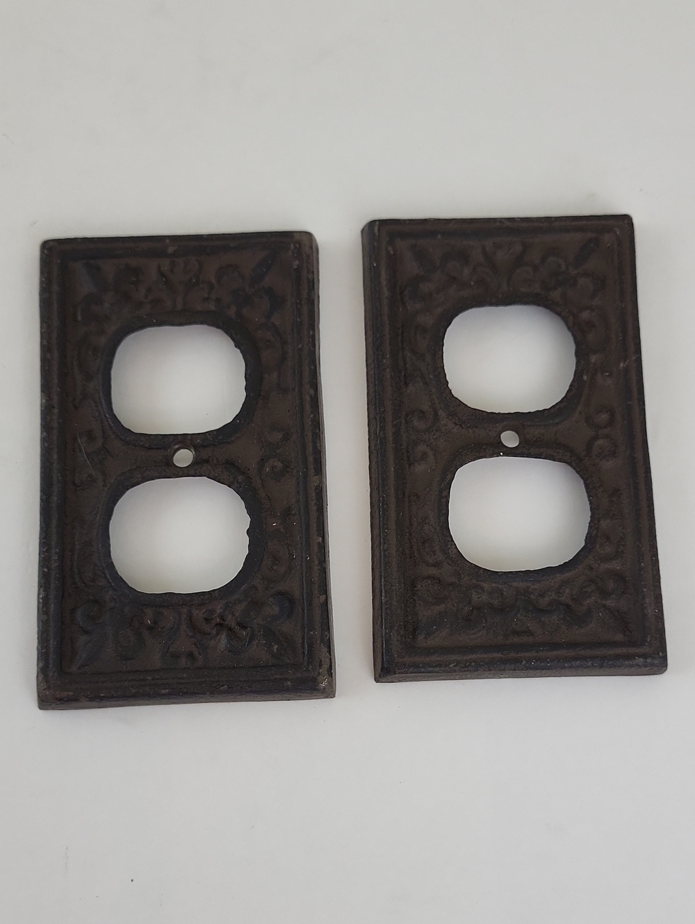2 Brown Farmhouse Cast Iron Wall Outlet Covers Plug Plate Cover Socket